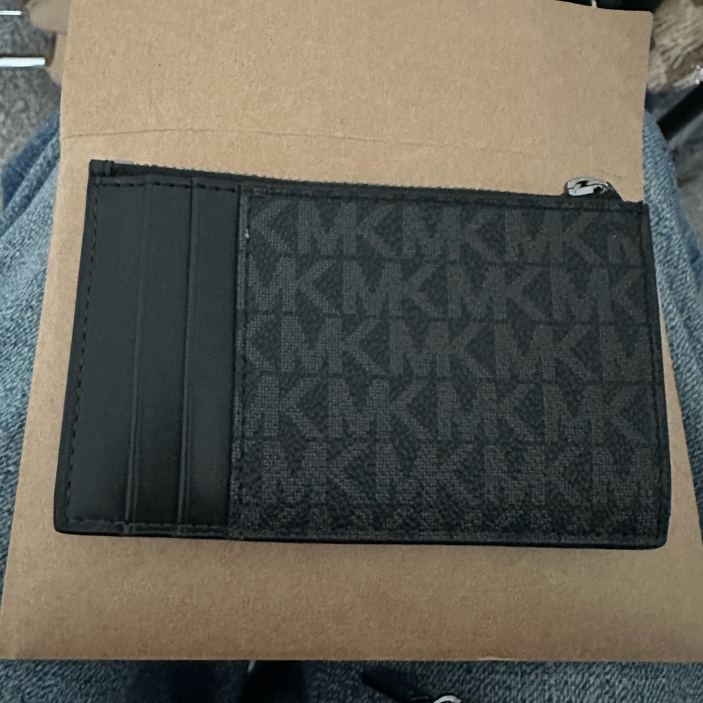 NWT Michael Kors Black Logo Card Holder - Picture 4 of 5